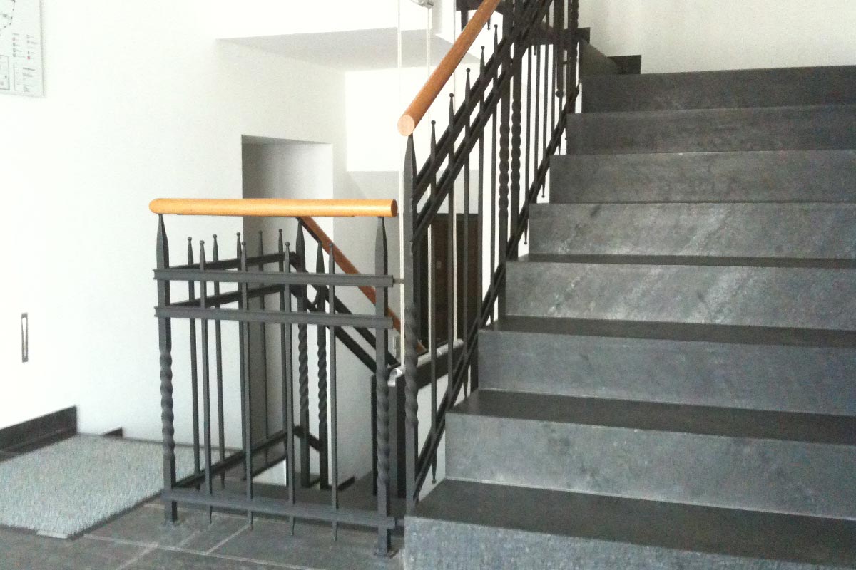 Schlosserei Westerwald Treppen und Geländer aus Stahl und Aluminium